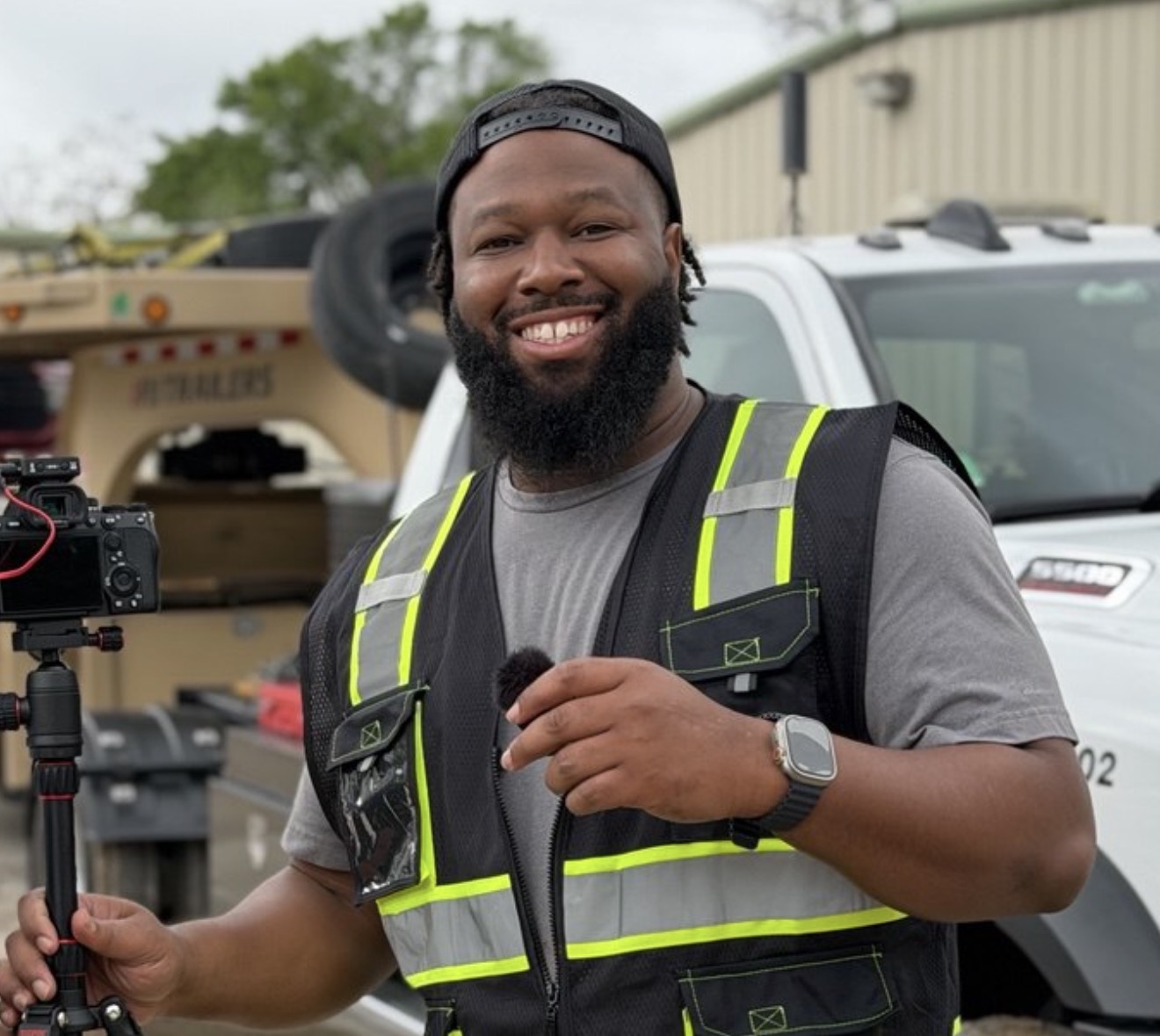 Mike Davis, founder of entremike